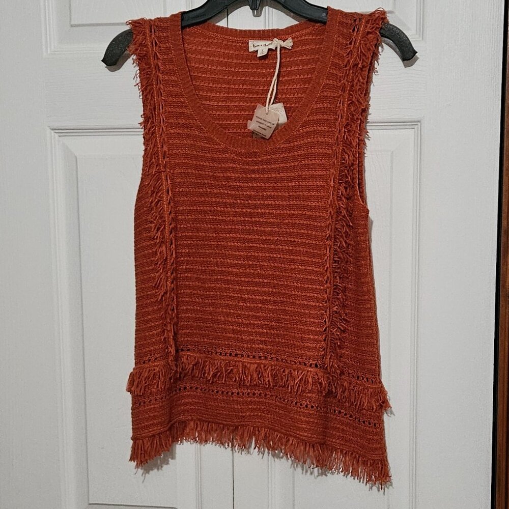NWT Ladies Large Burnt Orange Hem & Thread Knitted tank